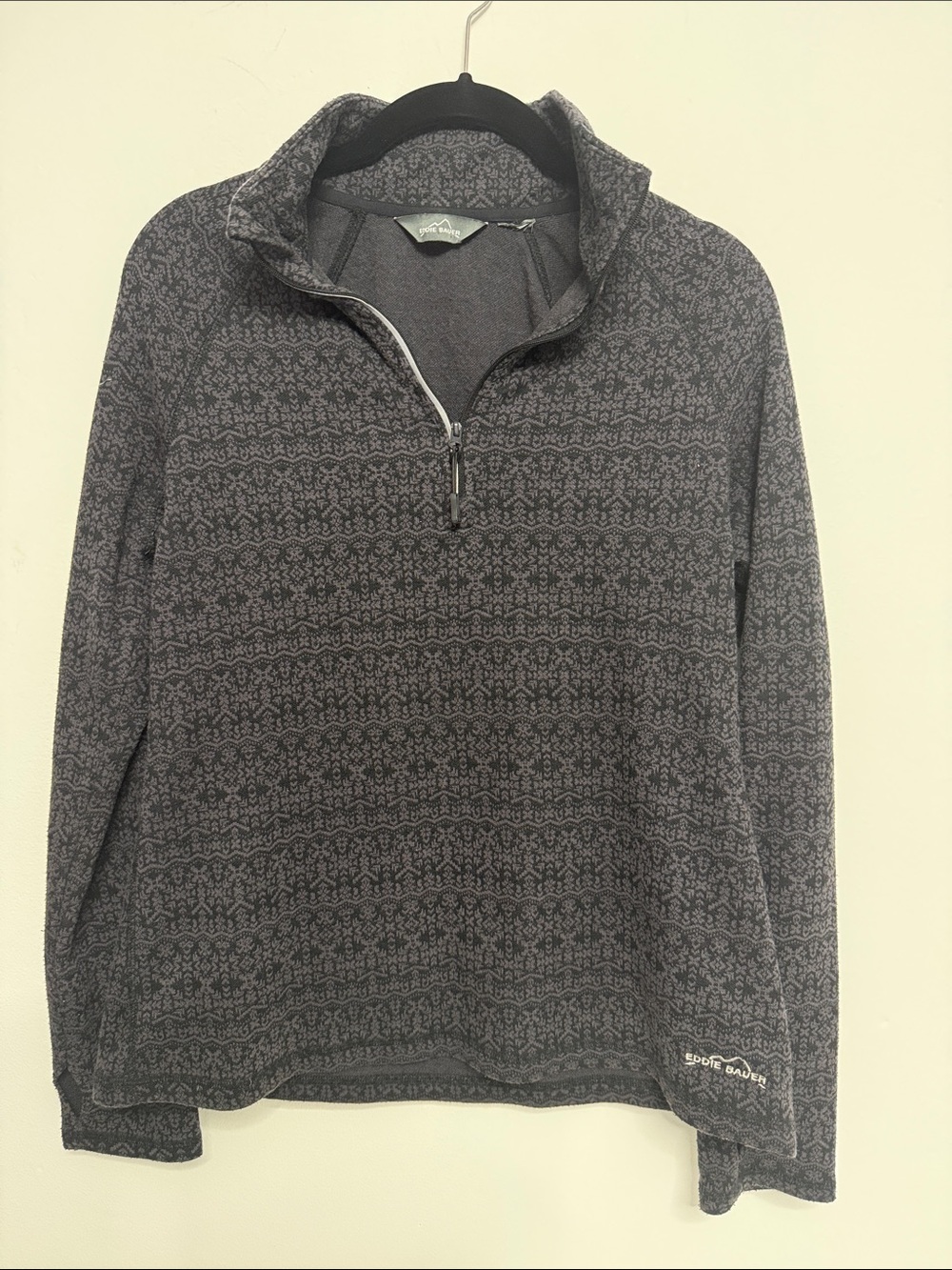 Eddie Bauer Women’s Charcoal Patterned Quarter-Zip Pullover